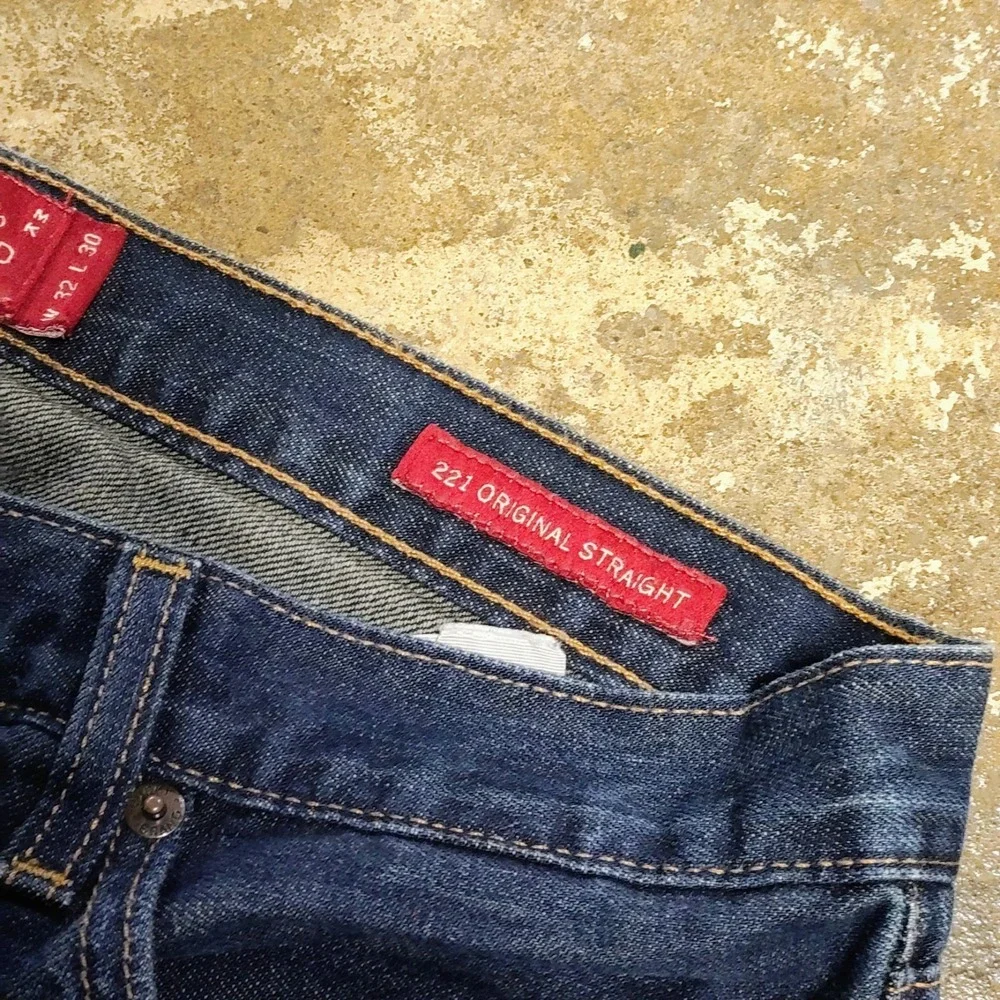 Lucky Brand 221 Original Straight Jeans 32x30 Mens Dark Distressed Wash Denim